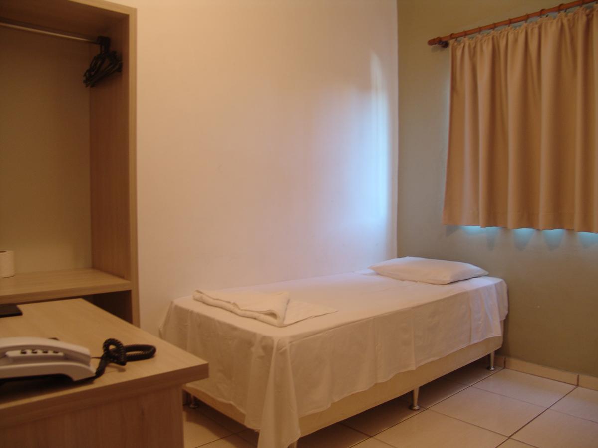 Hotel Fatti Maringa Exterior photo